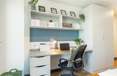 Silver En Suite, Winfield Court, The Island Quarter, Lace Market, Nottingham - Image 3